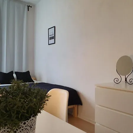 Pokoje Przy Swietojanskiej Gdynia