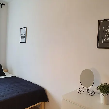 Pokoje Przy Swietojanskiej * Gdynia
